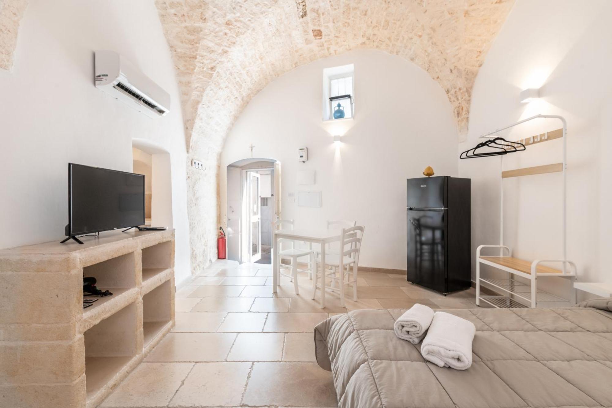 Le Bianche Suites Ostuni Exterior photo